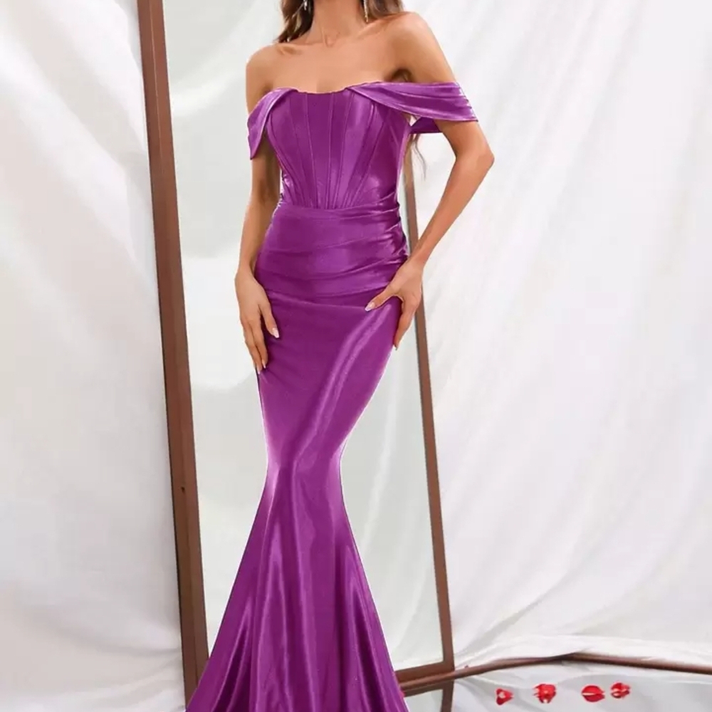 Chic Strapless Purple Evening Dress